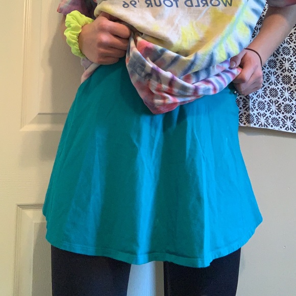 Blue skater skirt - Picture 2 of 3